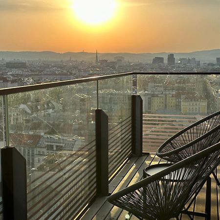Panorama Sky Apartment I Rooftop Pool I Metro Station Vienne Extérieur photo