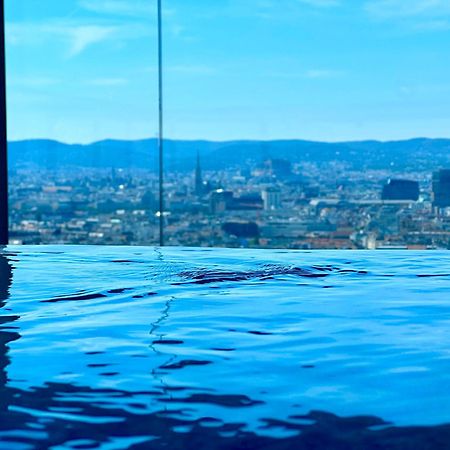 Panorama Sky Apartment I Rooftop Pool I Metro Station Vienne Extérieur photo