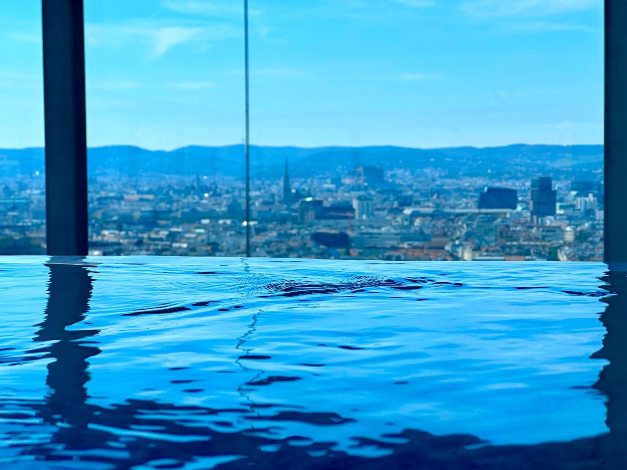 Panorama Sky Apartment I Rooftop Pool I Metro Station Vienne Extérieur photo